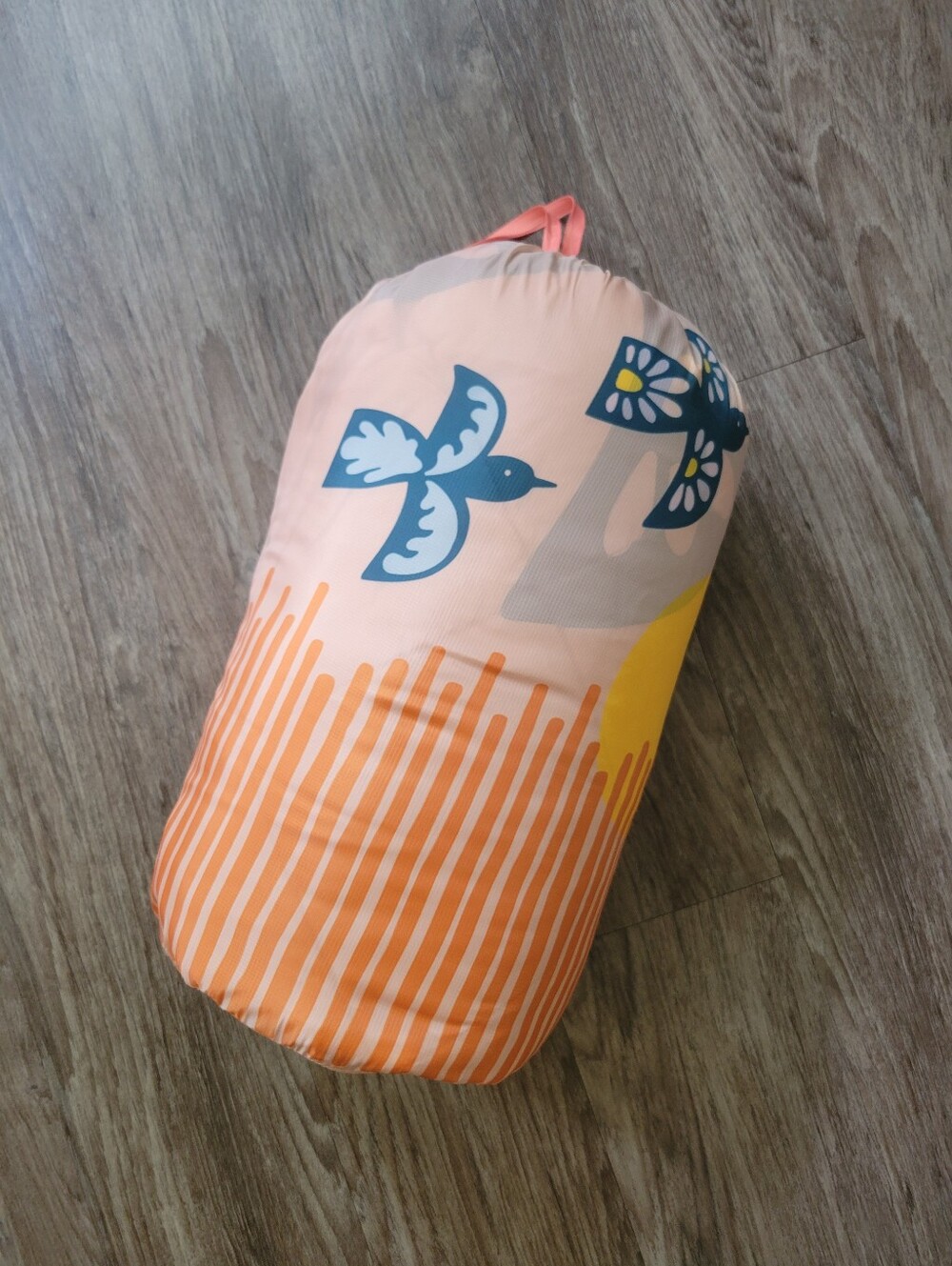 NWT Quilted Puff Puff Blanket Packable Nylon Beach Picnic Bird Print 52" × 75"